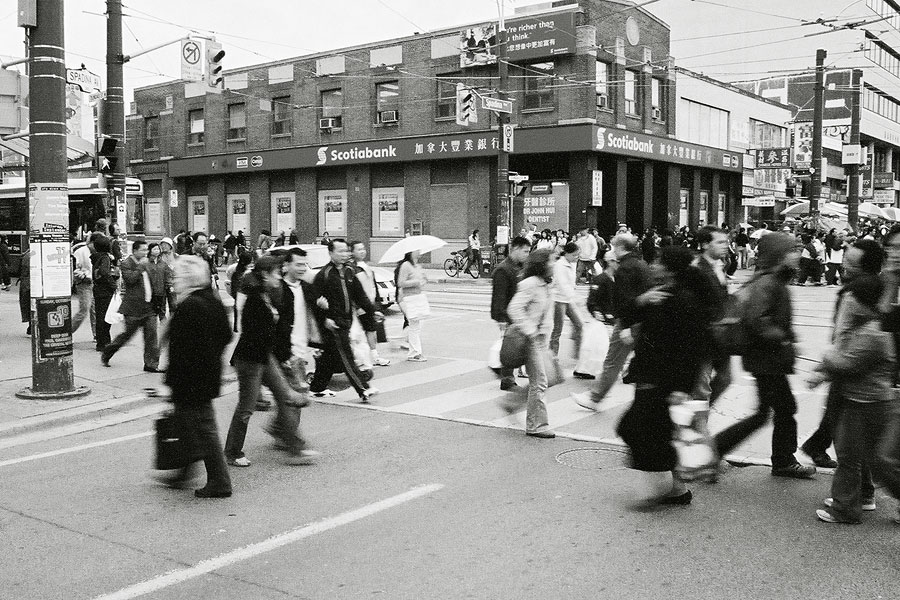Toronto, B&W pic