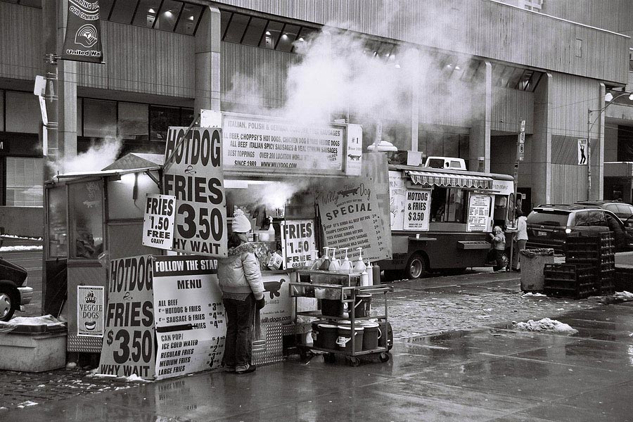 Toronto, B&W pic