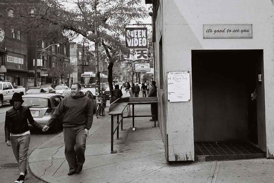 Toronto, B&W pic