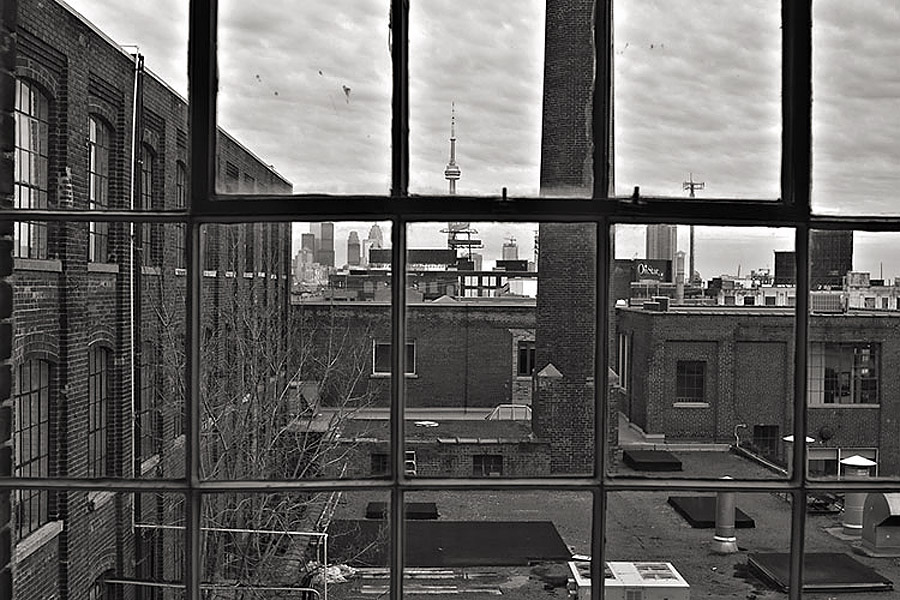 Toronto, B&W